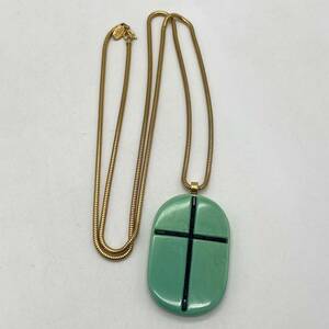 GIVENCHYji van si. long necklace Gold green fashion accessory P1779