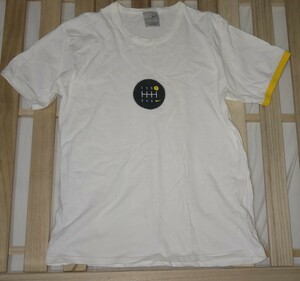 USED NIKE Tシャツ ツール・ド・フランス V7 Mサイズ 綿100% イエローリング ランス アームストロング 10/2 TREK LIVE STRONG ナイキ