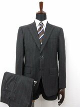 超美品 【スーツセレクト SUIT SELECT】 フィンテス生地 3B段返り スーツ (メンズ) AB4 チャコールグレー ストライプ SLJ1513 ■27RMS8687_画像1