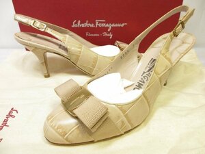 未使用品 【サルヴァトーレフェラガモ Salvatore Ferragamo】 クロコ型押し パンプス 靴 (レディース) size5D ベージュ系 ■15LZ4503■