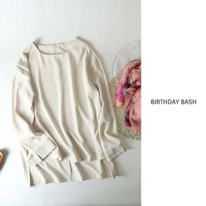 超美品☆バースデーバッシュ BIRTHDAY BASH☆洗える クルーネックブラウス Sサイズ☆C-K 1124