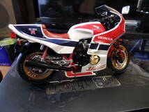 マイルストーン1/12　HONDA CB1100R WIT'S_画像4