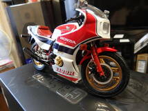 マイルストーン1/12　HONDA CB1100R WIT'S_画像5