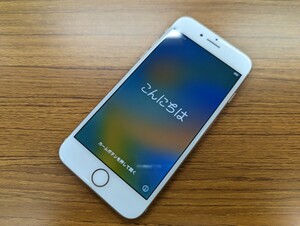 【中古難有り】Apple iPhone 8 64GB ゴールド docomo バッテリー不良 SIMロック解除済み