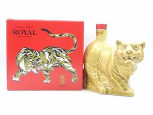 SUNTORY WHSKY ROYAL サントリー ウイスキー ローヤル 干支ボトル 2022 陶器 寅歳 とら 国産 600ml 43% 箱入 未開栓 古酒 P032534