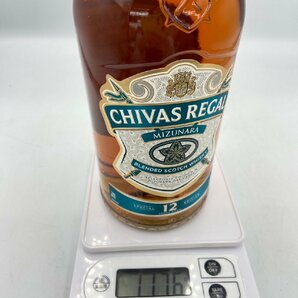ST【同梱不可】CHIVAS REGAL シーバスリーガル 12年 ミズナラ 箱有 700ml 40% 1176g 未開栓 古酒 Z053881の画像6