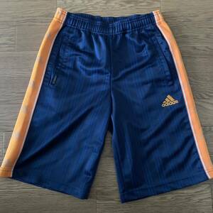 adidas アディダス　ジャージ　ハーフパンツ　150cm