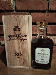 Daniel Bouju ダニエルブージュXO 40% 700ml