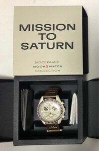 新品 Swatch × Omega Mission to Saturn SO33T100 スウォッチ オメガ スピードマスター 