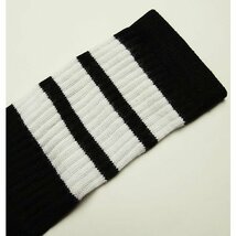 SkaterSocks (スケーターソックス) ロングソックス 靴下 Mid calf Black tube socks with White stripes style 1 (19インチ)_画像2