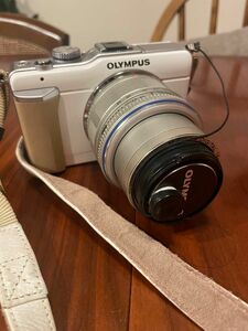 OLYMPUS ミラーレス一眼 PEN E-PL1 E-PL1 WHITE