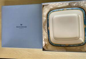 WEDGWOOD 角皿 スクェア ヒビあり 23.5㎝ BBプレート テーブルウェア 洋食器 イギリス製 英国製 食器 高級 240401-06