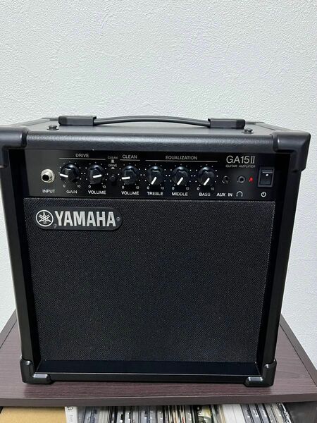 ヤマハ YAMAHA ギターアンプ GA15II ドライブ&クリーンの2チャンネル仕様 練習用に最適な小型アンプ Aux in機能
