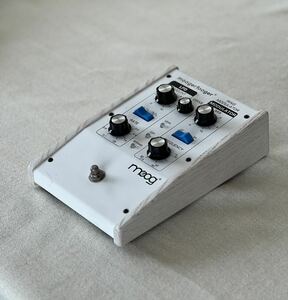 Moog Moogerfooger MF-102 Ring Modulator - Limited Edition White-on-White