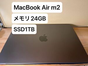 MacBook Air m2 メモリ24GB SSD1TB 13インチ UK配列