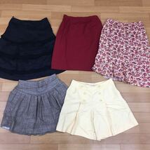 □5-23 レディース 昭和レトロ まとめ 51点 サイズ色々 婦人服 トップス スカート ボトムス ワンピース レトロ柄 花柄 セットアップ_画像9