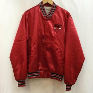 古着 NBA CHICAGO BULLS シカゴ ブルズ スタジャン ジャケット、上着 ジャケット、上着 - 赤 / レッド