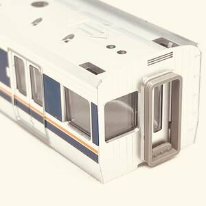 TOMIX サハ207-1000/1100 ボディ+ガラス 1両分入り 98837 JR 207-1000系通勤電車(転落防止幌付)セットからのバラシ