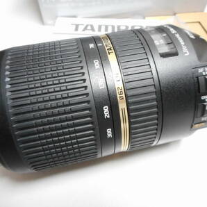 ** 手振れ補正!TAMRON タムロン SP70～300mm f4.5～5.6 Di VC **の画像6