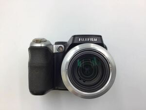 08485 【動作品】 FUJIFILM 富士フイルム FINEPIX S8000fd コンパクトデジタルカメラ 電池式