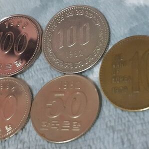 韓国ウォン 古銭　硬貨　　大韓民国ウォン　 外国コイン