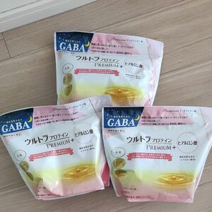 新品 ３袋+おまけ専用スプーン カーブスのGABA米麹入りウルトラプロテインPREMIUM＋ ヒアルロン酸 すっきりレモン味