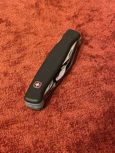 ビクトリノックス VICTORINOX マルチツール アウトドア 