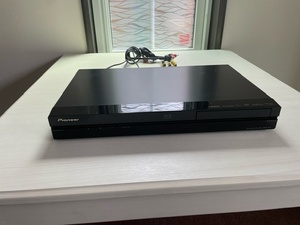 PIONEER BLU-RAY DISK PLAYER BDP-120 (ジャンク）