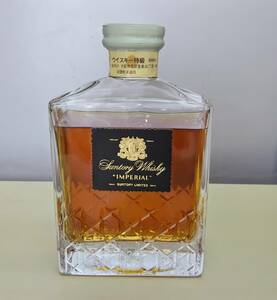 【送料込み・未開栓/未開封】古酒 SUNTORY サントリー　IMPERIAL　インペリアル　600ml　43%　ウイスキー ガラス栓付