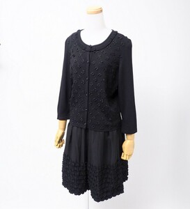 TH6016#2 point set * toe Be Schic TO BE CHIC* 7 minute sleeve cardigan + flair skirt * embroidery * frill * black group *size2,40