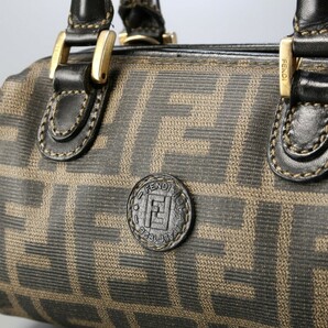 MG1637*イタリア製《FENDI フェンディ》vintage ダブルF FFロゴ ズッカ柄 ショルダー付き ミニボストンバッグ ハンドバッグ 鞄 ブラウン/黒の画像5