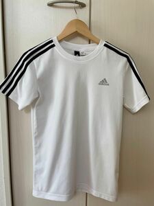 アディダス 半袖Tシャツ スポーツウエア adidas 袖ライン