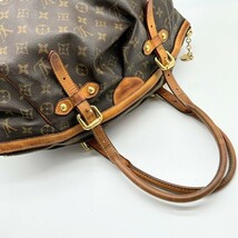 美品☆ LOUIS VUITTON ルイヴィトン ティヴォリPMハンドバッグ トートバッグ モノグラム ブラウン ショルダーバッグ 大容量 レザー 正規品_画像6