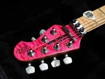 MUSICMAN EVH Signature Translucent Pink　　【検索： B'z / TAK / 松本孝弘 /AXIS 】_画像2