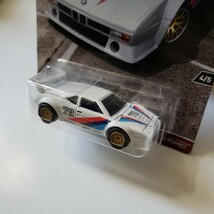 ホットウィール 2017 CARS & Donuts 5種セット P1 ダットサン 240Z ジュリア BMW M1 プロカー スバル インプレッサWRX カーカルチャー_画像5