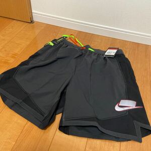 新品未使用品 タグ付き サイズL ナイキ NIKE DRI-FIT ショート BV5583 045 Lサイズ ランニングパンツ メンズ