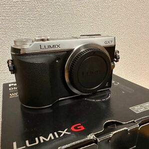 パナソニック Panasonic LUMIX DMC-GX7(ブラック)　ボディ、箱付