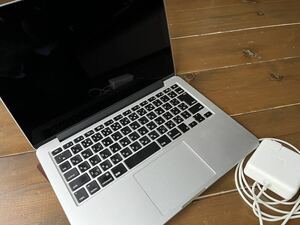 MacBook Pro 13インチ Retina ディスプレイ・ハイパフォーマンス・ノートブックME697J/A 13.3/3.0GHz/8GB/512GB Flash storage中古品元箱有