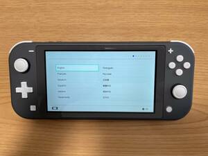 任天堂 Nintendo Switch Lite ニンテンドースイッチライト 本体　色グレー