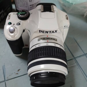 ペンタックス　デジタルカメラ。