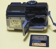 オリンパス　CAMEDIA C-40ZOOM　400万画素　学2.8倍ズーム　 中古_画像4