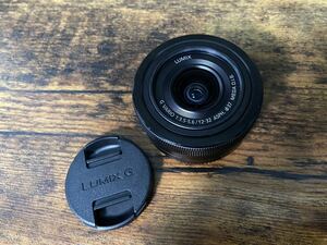 美品 LUMIX G VARIO 12-32mm / F3.5-5.6 ASPH. / MEGA O.I.S. マイクロフォーサーズ パンケーキ ズームレンズ Panasonic ブラック