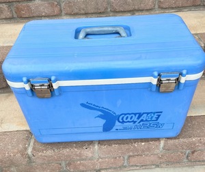 * б/у *SHIMANO Shimano cooler-box голубой 