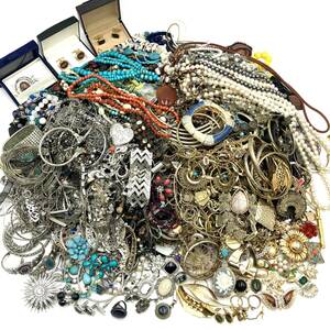  Junk large amount [ accessory silver pearl imite-shon stone parts etc. approximately 10Kg summarize ] necklace SILVER 925 precious metal present condition goods I-4728