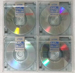 TDK made MO disk 640MB 4 sheets ( secondhand goods, the first period . settled, case attaching )