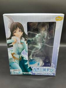 ta0505/06/27 中古品 フィギュア 新田美波 LOVE LAIKA Ver. アイドルマスターシンデレラガールズ 1/8 ABS＆PVC ファット・カンパニー