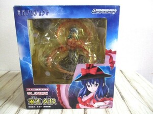 グリフォン 東方Project 1/8PVC塗装済み完成品フィギュア 美しき緋の衣 永江衣玖 ◇ 東方 グッズ