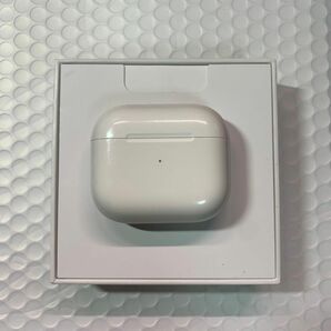 Apple AirPods 第3世代　充電ケース