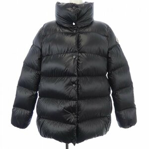 モンクレール MONCLER ダウンジャケット