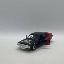 FL1068 トミカ ミニカー トミカ30周年限定品 日産 NISSAN スカイライン 2000GT_画像4